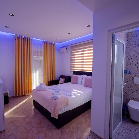 Vila Veli Brothers Sarandë Exteriör bild