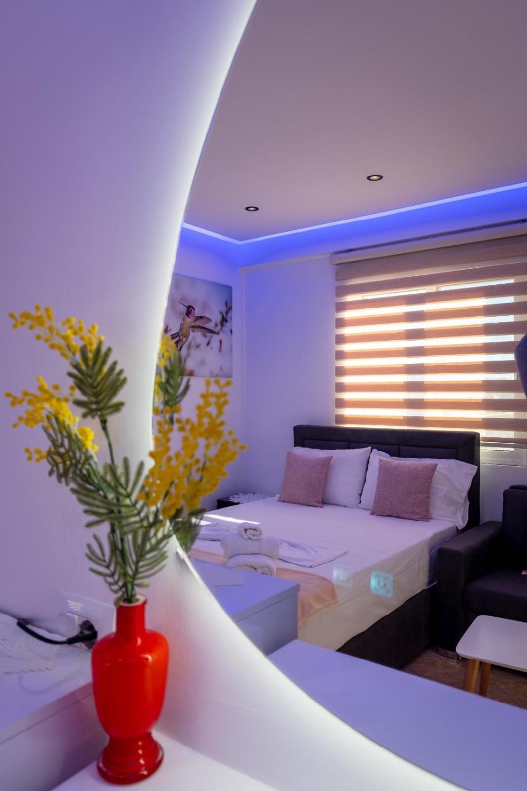 Vila Veli Brothers Sarandë Exteriör bild