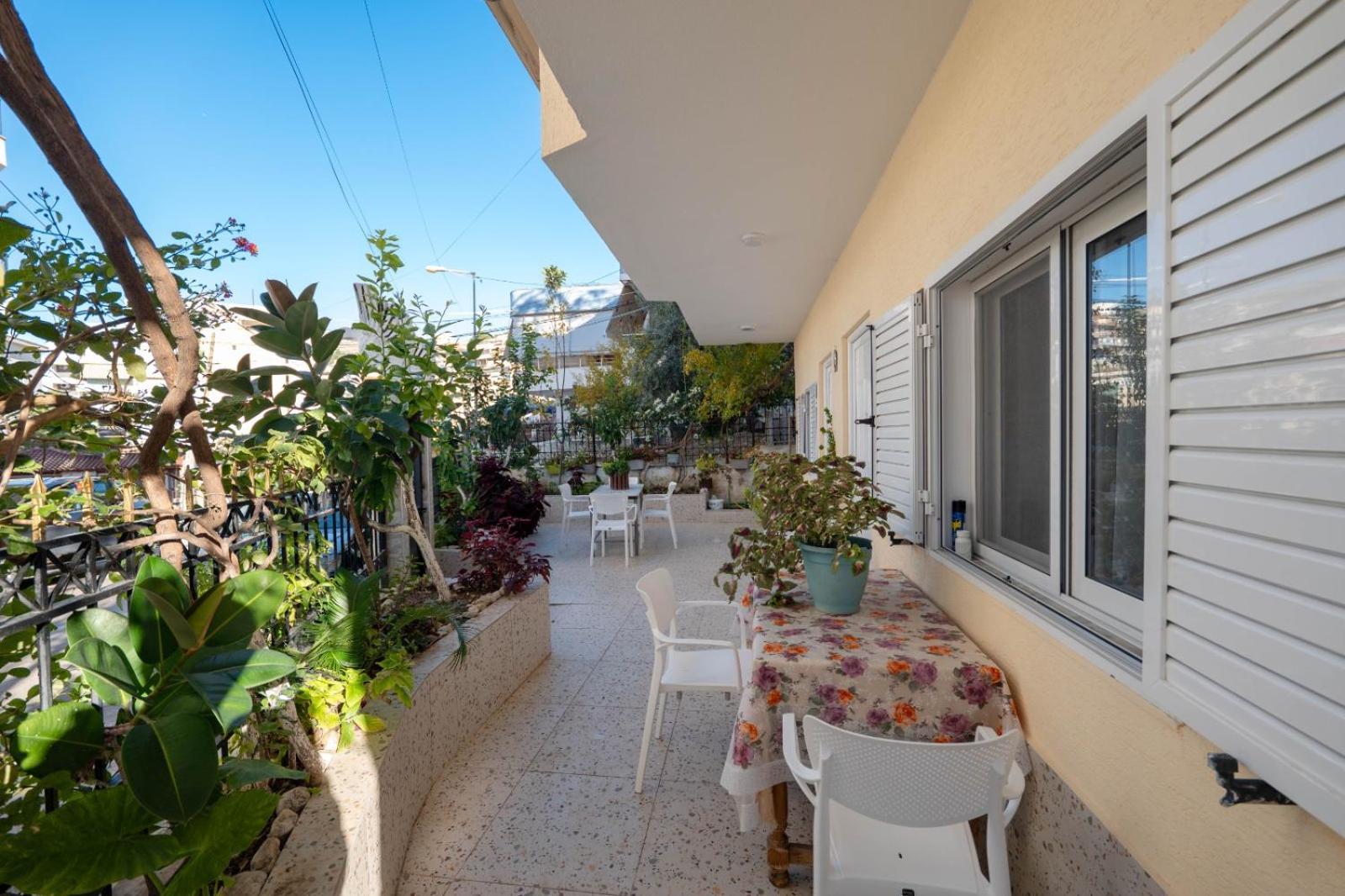 Vila Veli Brothers Sarandë Exteriör bild