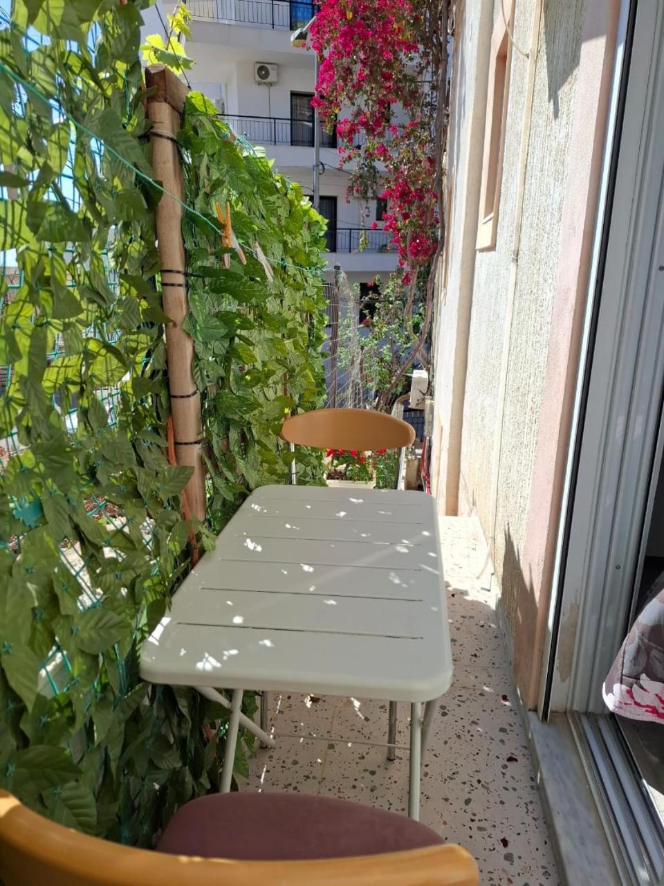 Vila Veli Brothers Sarandë Rum bild