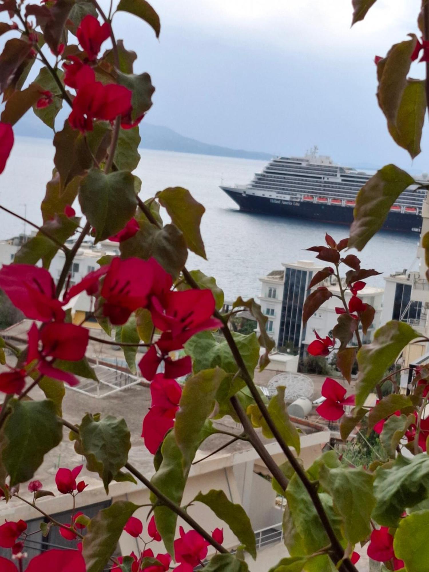 Vila Veli Brothers Sarandë Exteriör bild
