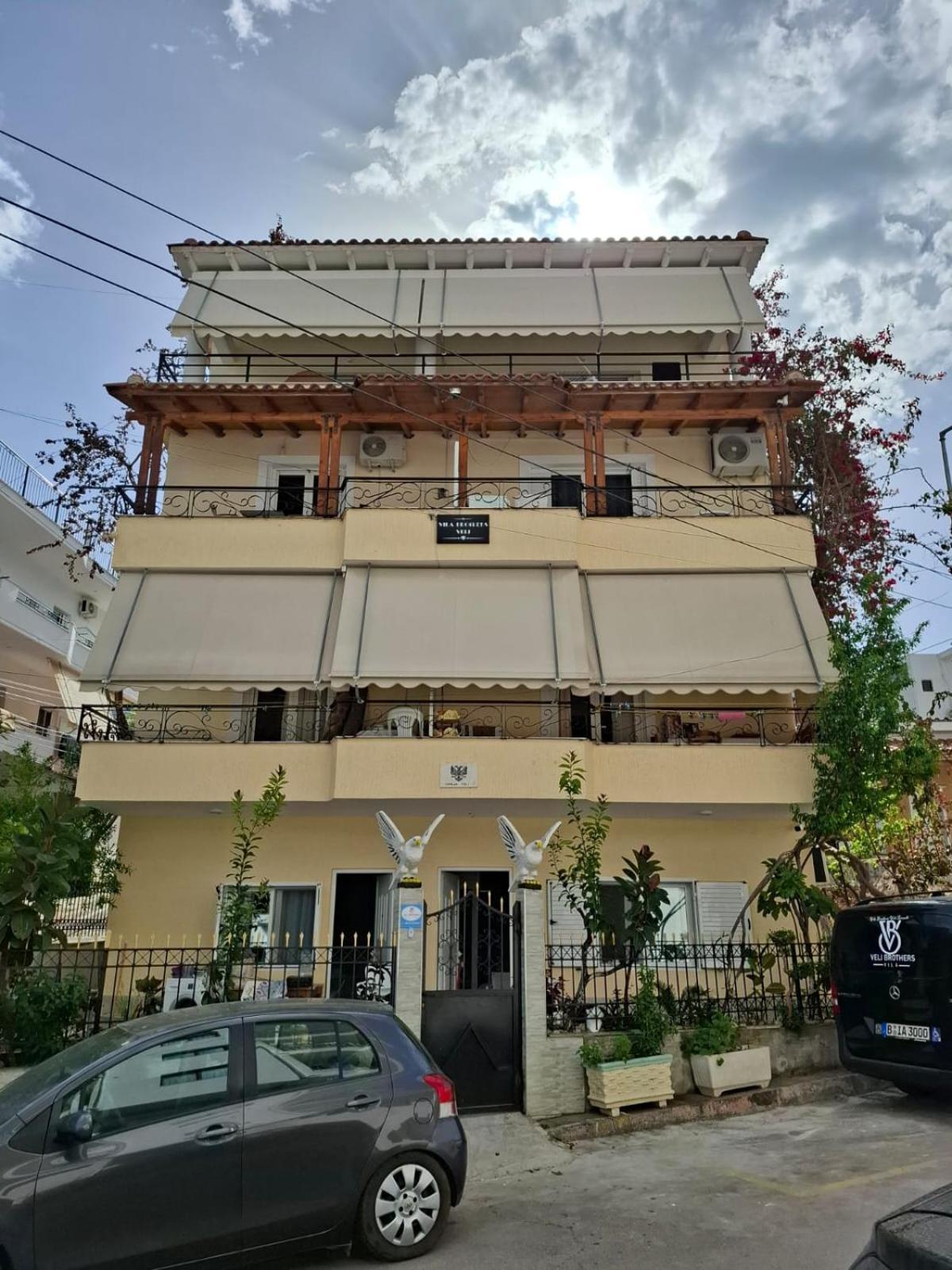 Vila Veli Brothers Sarandë Exteriör bild